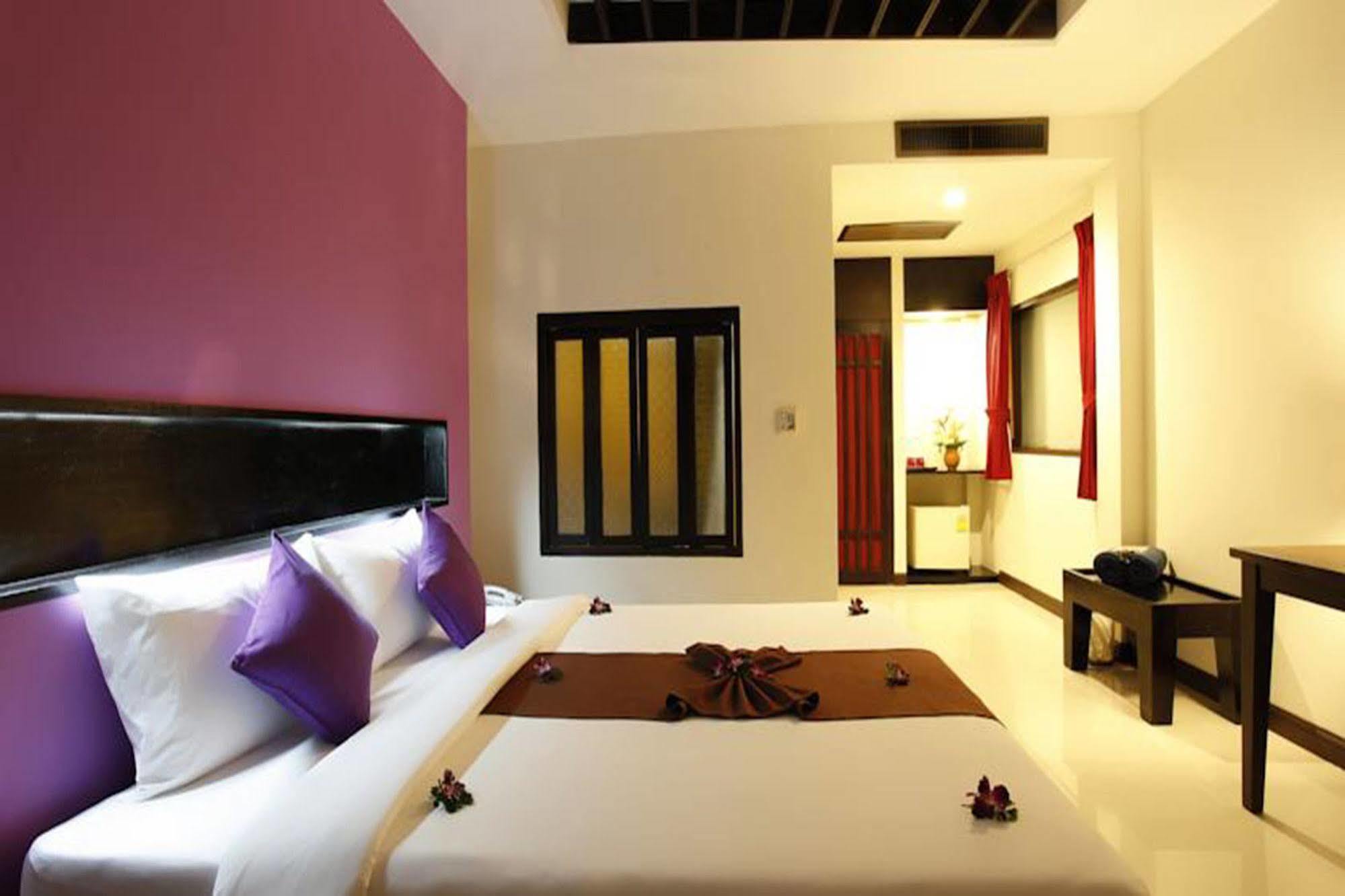Patong Cottage Resort Esterno foto